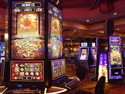 Bangladesh adults viewing live casino entertainment guidance on mobile
